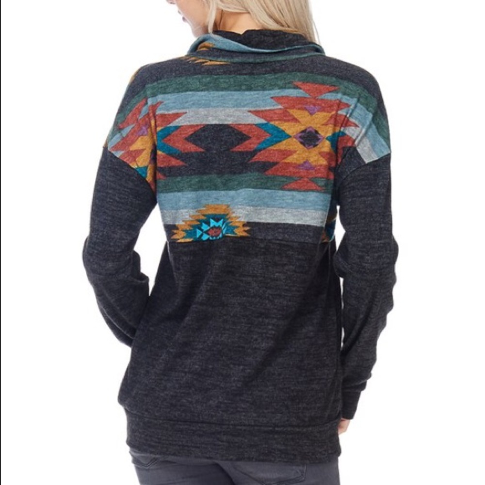 SOLD❗️Aztec HalfZip - Picture 4 of 5